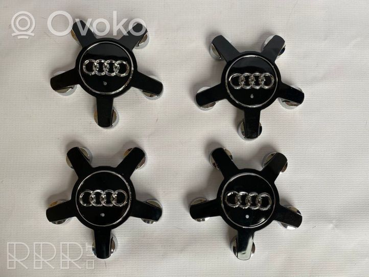 Audi A6 C7 Borchia ruota originale 4F0601165N