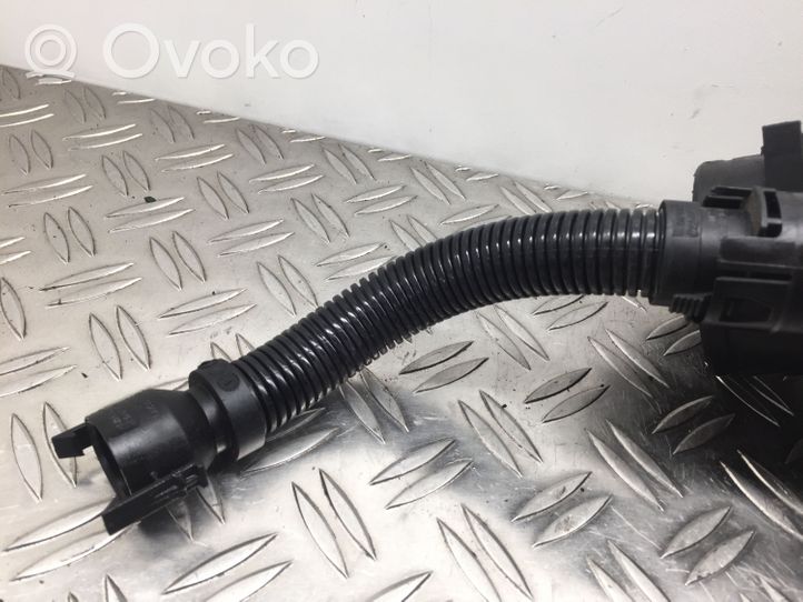 BMW 5 F10 F11 Oro paėmimo kanalo detalė (-ės) 7807493