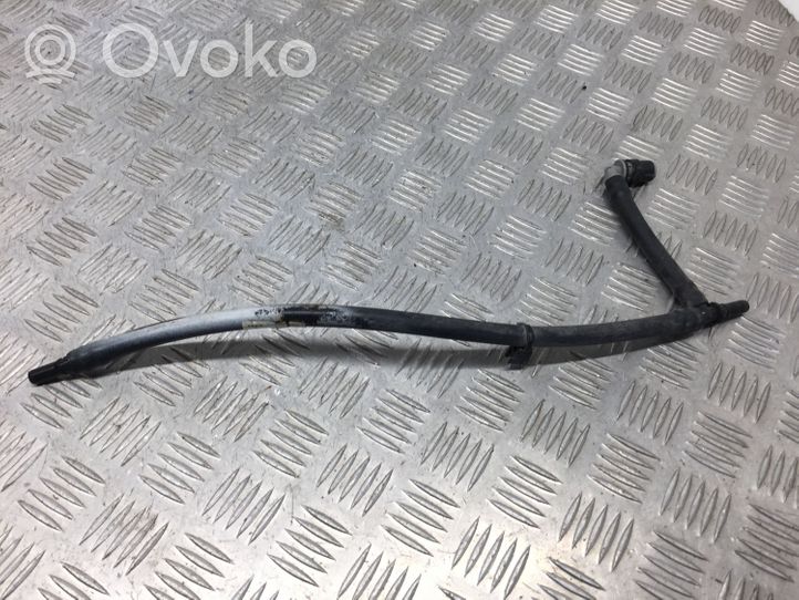 Audi A4 S4 B8 8K Tubo flessibile per liquido lavavetri del parabrezza 8T0955944