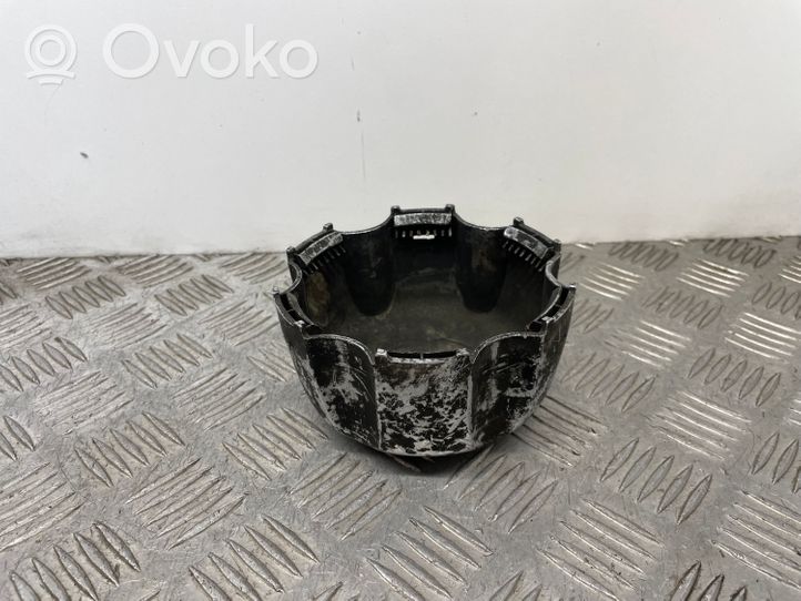 Mitsubishi Pajero Крышка крышки колпачка MB624902