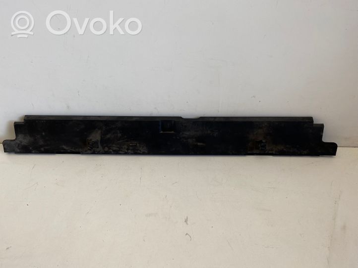 BMW 3 F30 F35 F31 Radiator trim 7600543