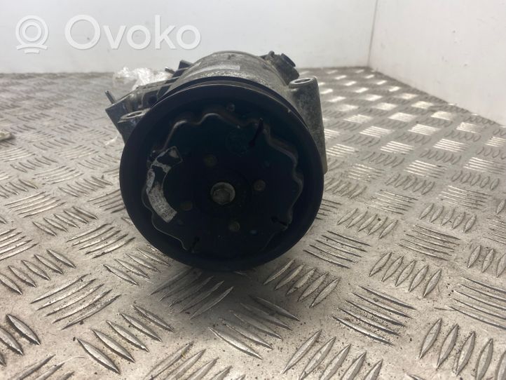 Volkswagen Polo Compressore aria condizionata (A/C) (pompa) 6Q0820803D