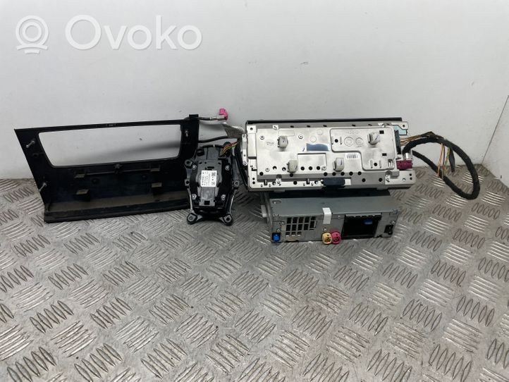 BMW 3 E92 E93 Radio/CD/DVD/GPS-pääyksikkö 9283249