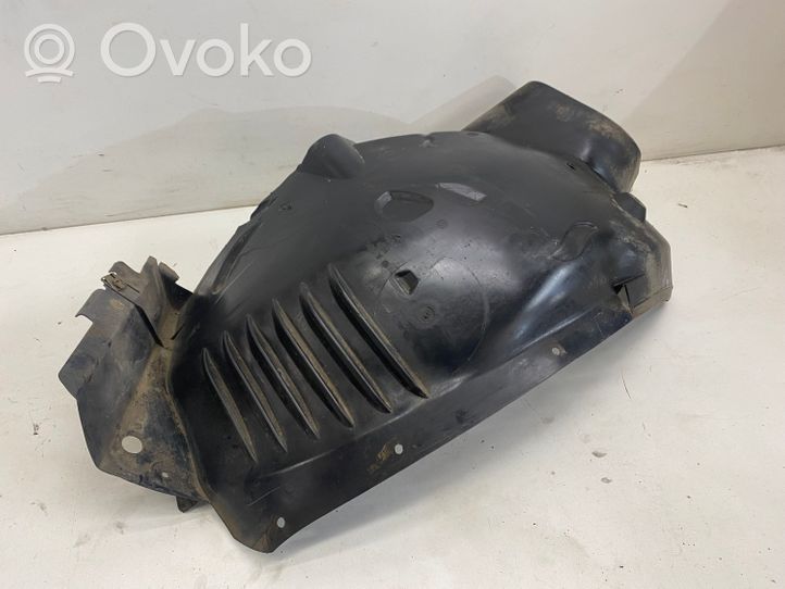 Mercedes-Benz C W204 Nadkole przednie A2046906030