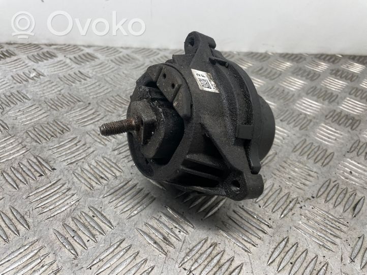 BMW 3 F30 F35 F31 Supporto di montaggio del motore 6787663