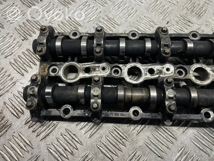 BMW 5 F10 F11 Camshaft 7800044