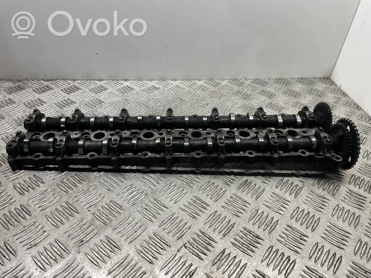 BMW 5 F10 F11 Camshaft 7800044