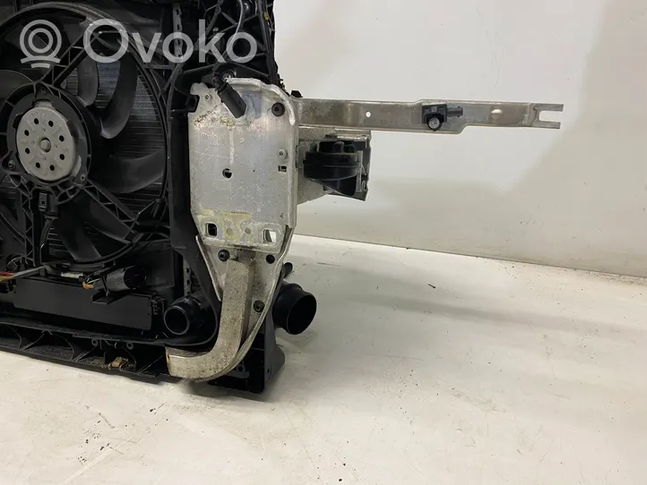 Audi A7 S7 4G Pannello di supporto del radiatore 