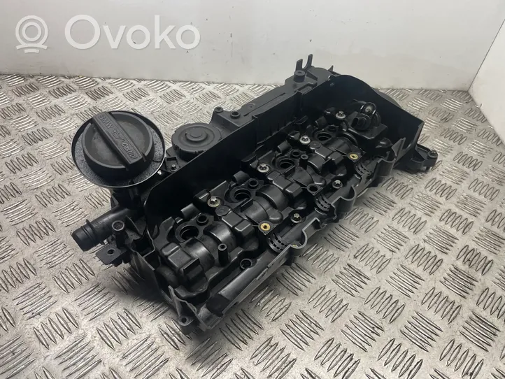 BMW 3 F30 F35 F31 Крышка головки 8570829