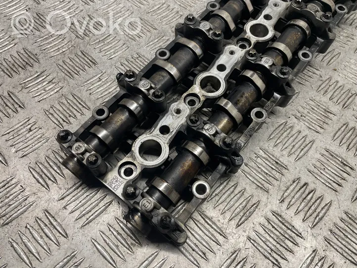 BMW 3 F30 F35 F31 Camshaft 7797511