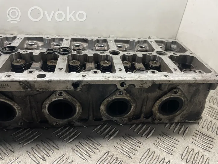 BMW 3 F30 F35 F31 Culasse moteur 8507561