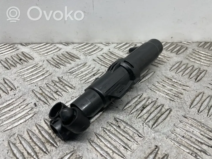 BMW 5 F10 F11 Dysza spryskiwacza lampy przedniej 7149886