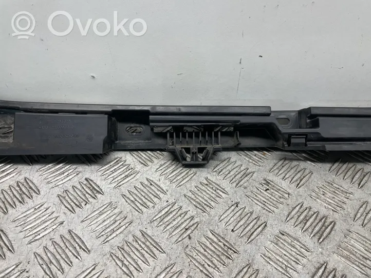 BMW 5 F10 F11 Pastiprinimas slenksčio 7204022