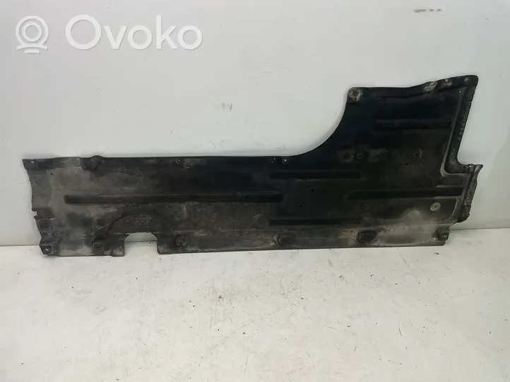 BMW 5 F10 F11 Šoninė dugno apsauga 7207267