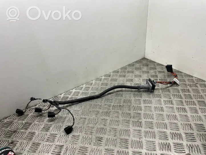 BMW 3 E90 E91 Fuel injector wires 8507799