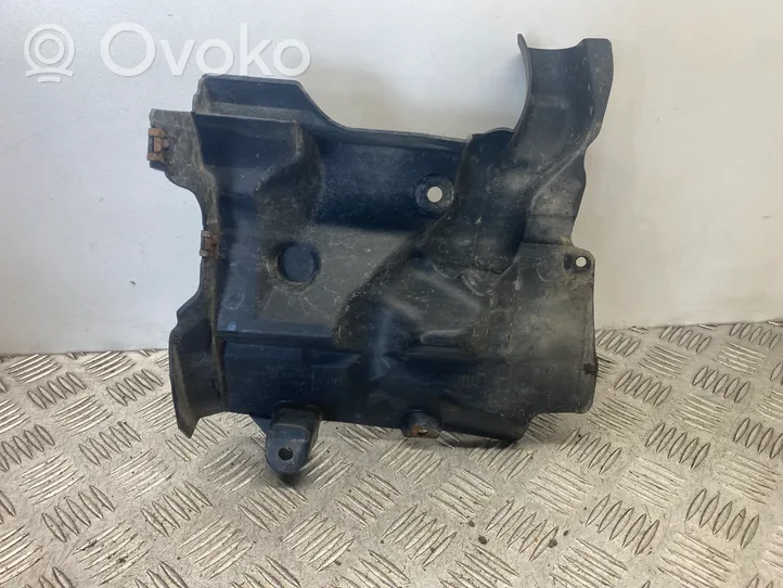 BMW 5 F10 F11 Priekinės važiuoklės dugno apsauga 7228688