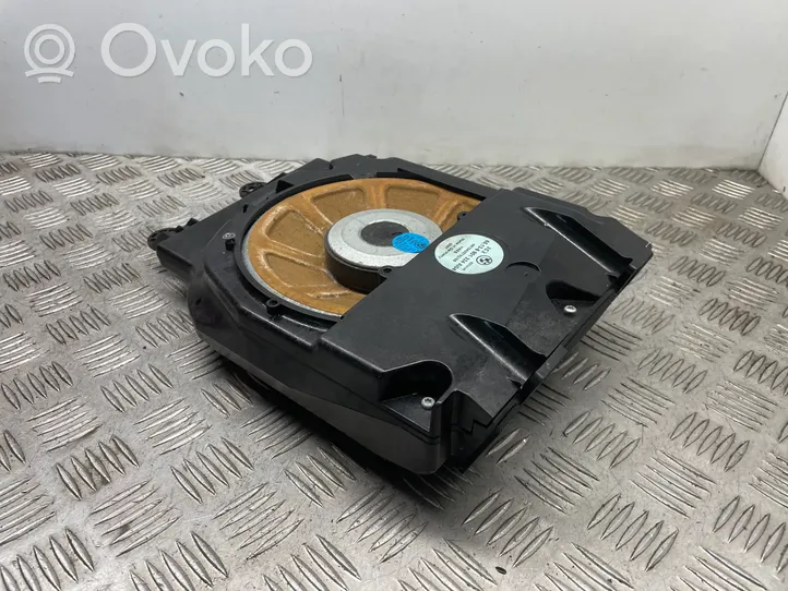 BMW 7 E65 E66 Subwoofer-bassokaiutin 6901324