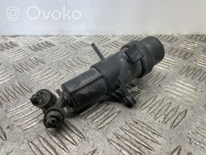 BMW 7 E65 E66 Ugello a spruzzo lavavetri per faro 7001949