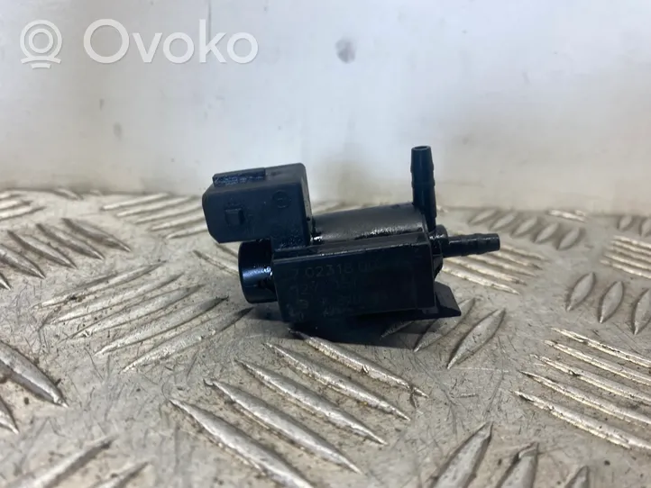 BMW 5 F10 F11 Solenoidinis vožtuvas 7810831