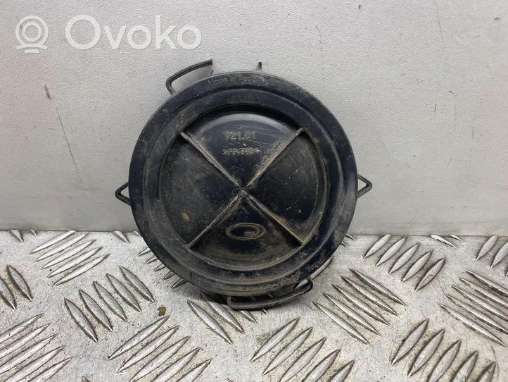 BMW 3 F30 F35 F31 Osłona żarówki lampy przedniej 72101