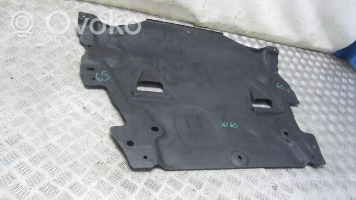 Volvo XC60 Engine splash shield/under tray 