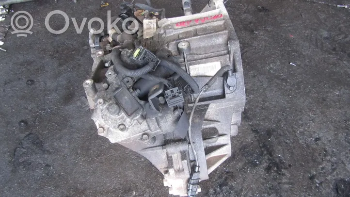 KIA Optima Manual 5 speed gearbox 