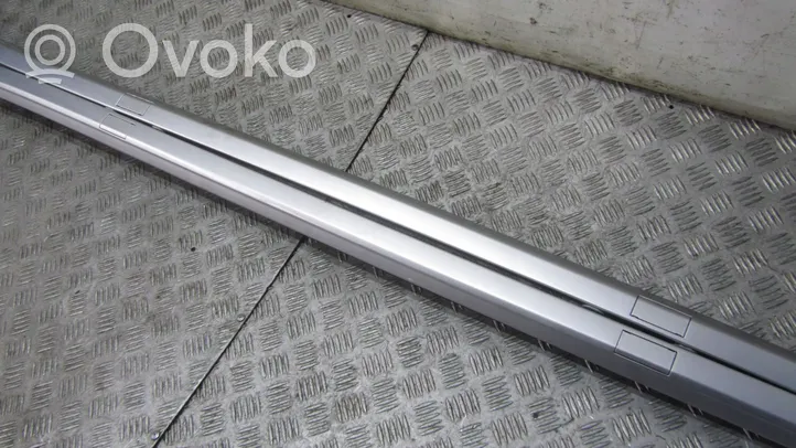 Honda CR-V Roof bar rail 