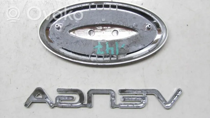 KIA Venga Manufacturers badge/model letters 