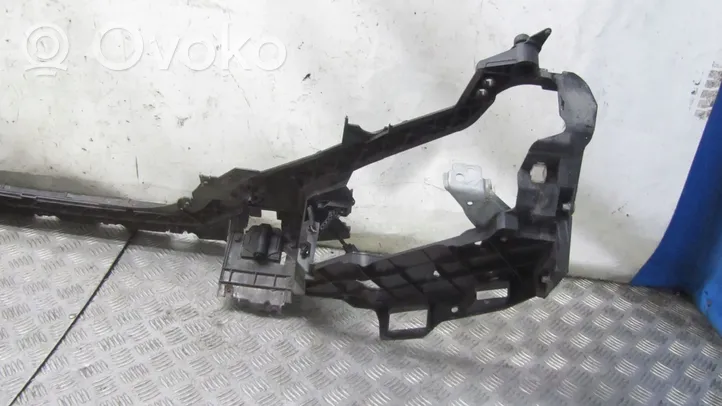 Volvo V40 Staffa del pannello di supporto del radiatore parte superiore 