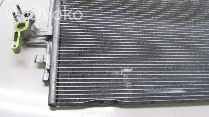 Volvo V40 Radiatore di raffreddamento A/C (condensatore) 993836F