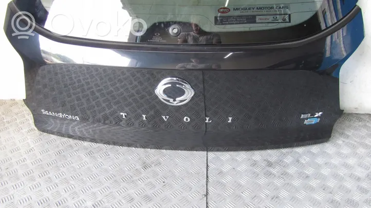 SsangYong Tivoli Takaluukun/tavaratilan kansi 