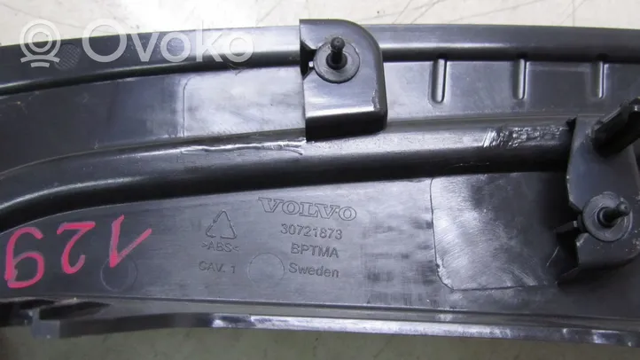 Volvo V60 Protection de seuil de coffre 30721873
