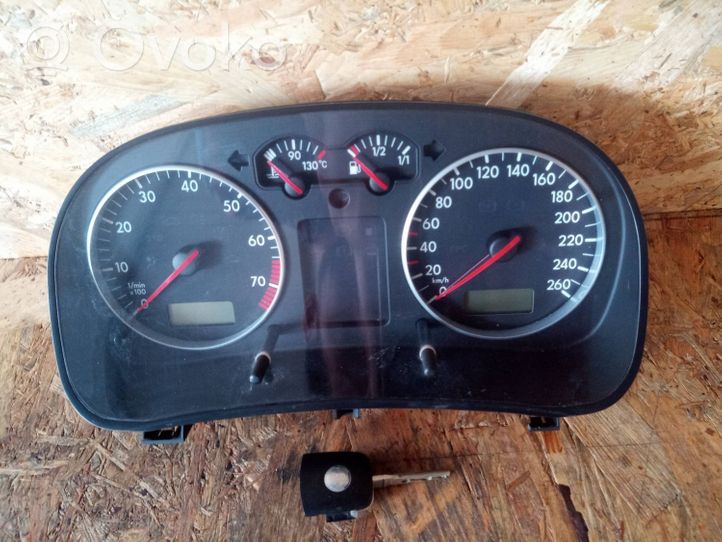 Volkswagen Golf IV Compteur de vitesse tableau de bord 1J0919881B