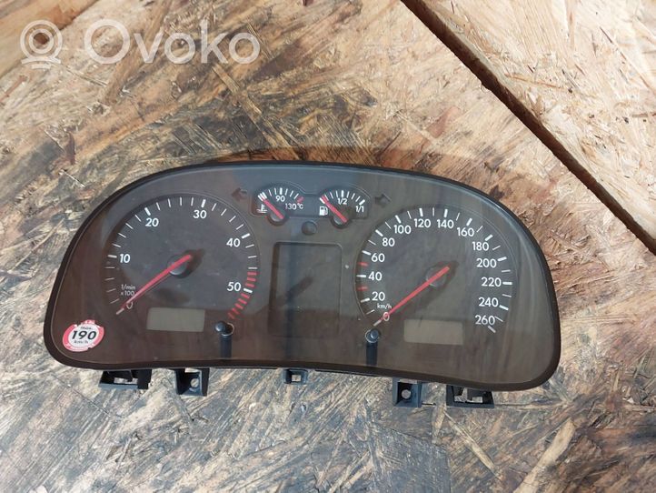 Volkswagen Bora Tachimetro (quadro strumenti) 1J0919861F