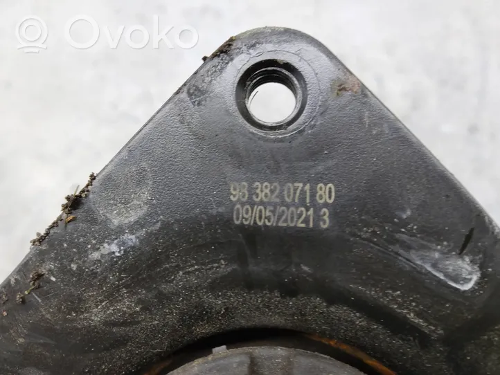 Opel Mokka B Górne mocowanie amortyzatora przedniego 9838207180