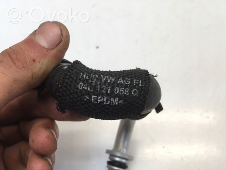 Seat Tarraco Moottorin vesijäähdytyksen putki/letku 04L121058Q