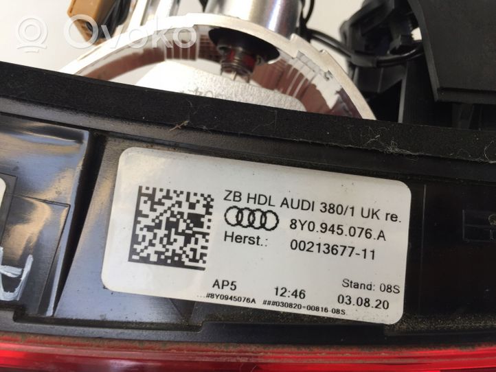 Audi A3 8Y Lampa tylna 8Y0945076A