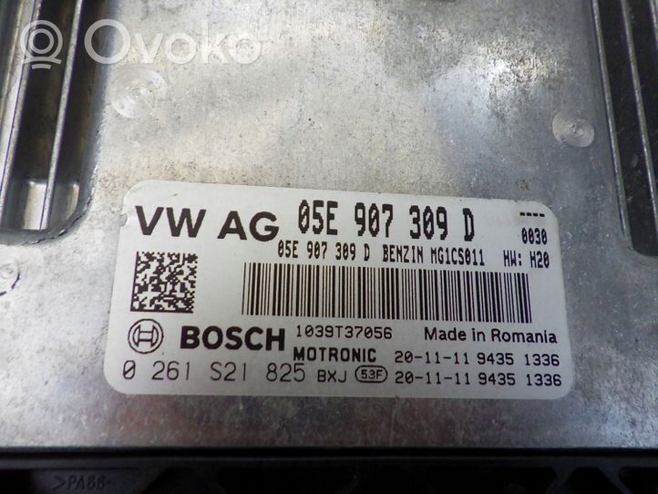 Volkswagen Golf VIII Calculateur moteur ECU 05E907309D