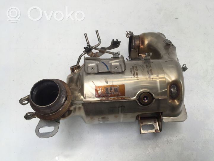 Nissan Qashqai J12 Filtr cząstek stałych Katalizator / FAP / DPF 208A00821R