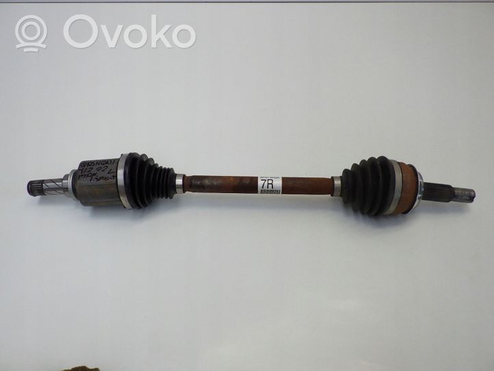 Nissan Qashqai J12 Półoś przednia 391016642R