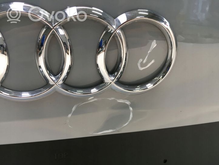 Audi Q2 - Portellone posteriore/bagagliaio 