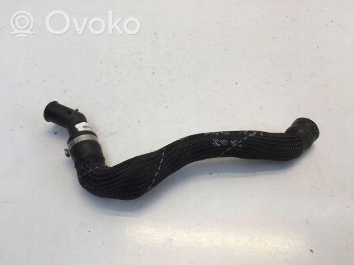 BMW 1 F40 Variklio aušinimo vamzdelis (-ai)/ žarna (-os) 8632767