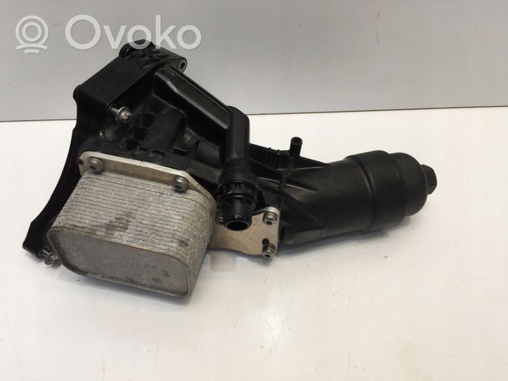 BMW 2 F22 F23 Support de filtre à huile 8513965