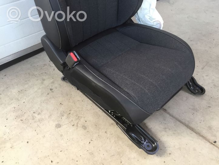 Honda Jazz IV GR Fotel przedni kierowcy 