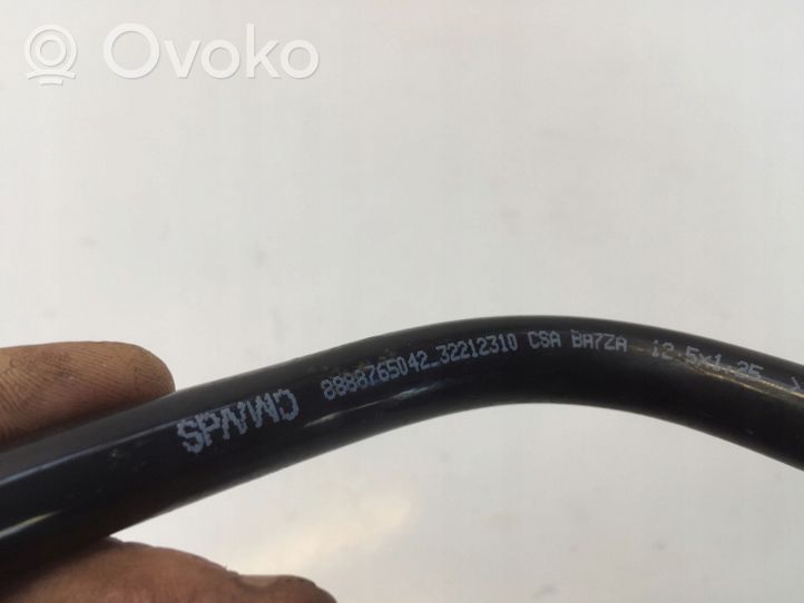 Volvo XC40 Fuel line/pipe/hose 32212310