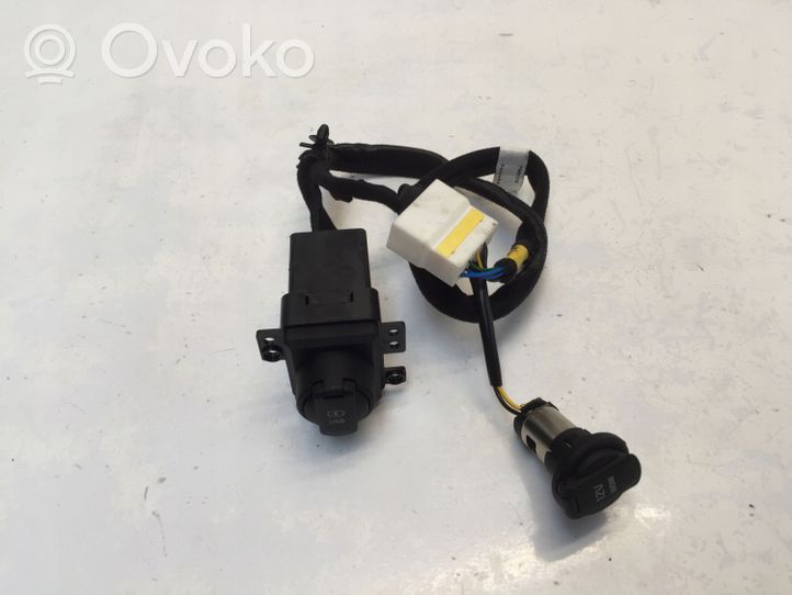 KIA Sportage Connettore plug in USB 96125C5000