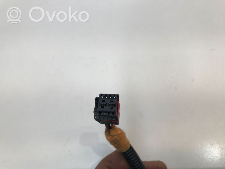 Nissan Qashqai J12 Siłownik elektryczny podnoszenia klapy tylnej / bagażnika 905606UA0A