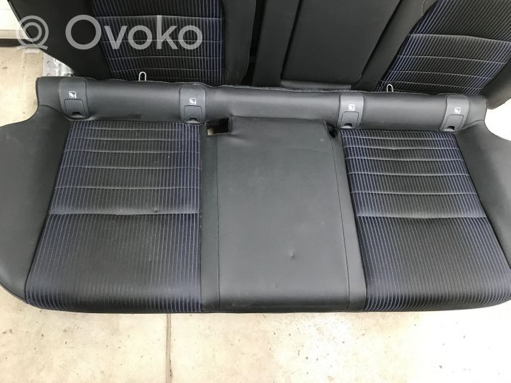 Nissan Qashqai J12 Fotele / Kanapa / Komplet FOTEL