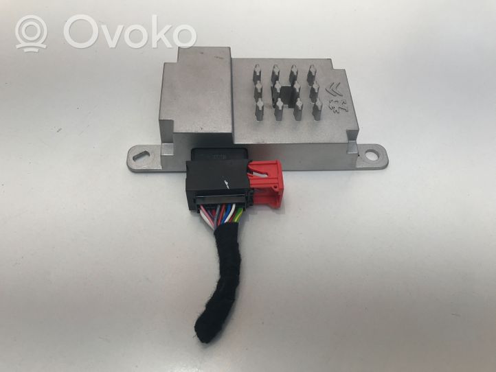 Citroen C4 III e-C4 Amplificatore 9815470180