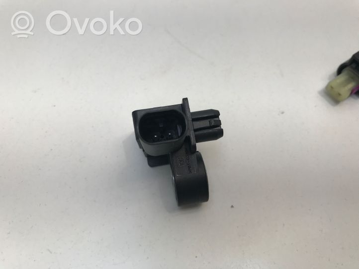 Citroen C4 III e-C4 Airbag deployment crash/impact sensor 9831467780